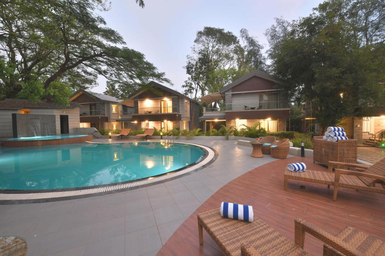 Arova Woods Zinc Journey By The Fern, Lonavala Otel Dış mekan fotoğraf