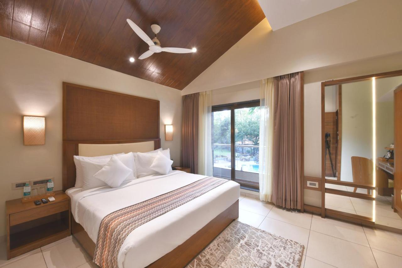 Arova Woods Zinc Journey By The Fern, Lonavala Otel Dış mekan fotoğraf